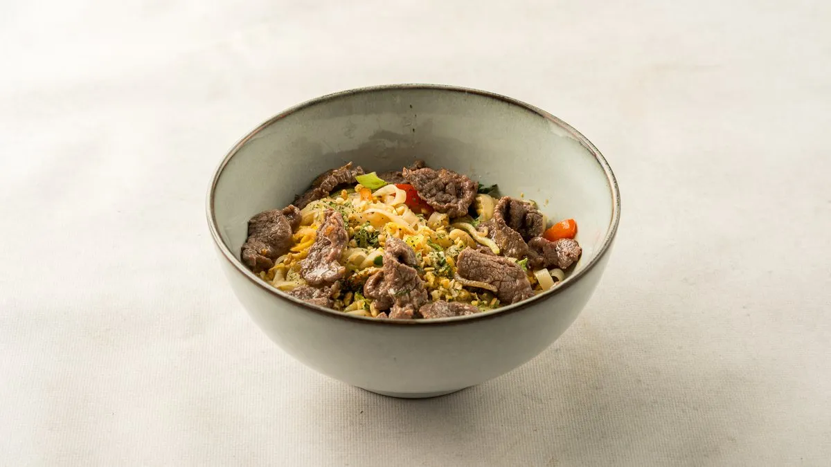 Pad Thai z wołowiną