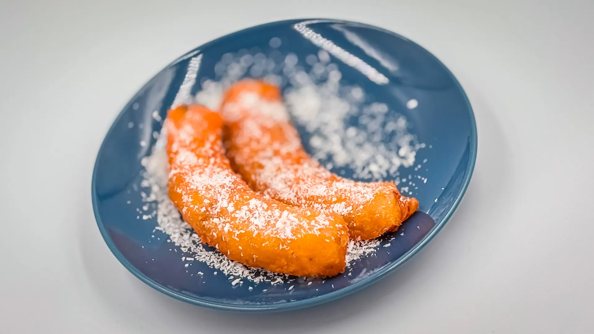 Banan w cieście kokosowym
