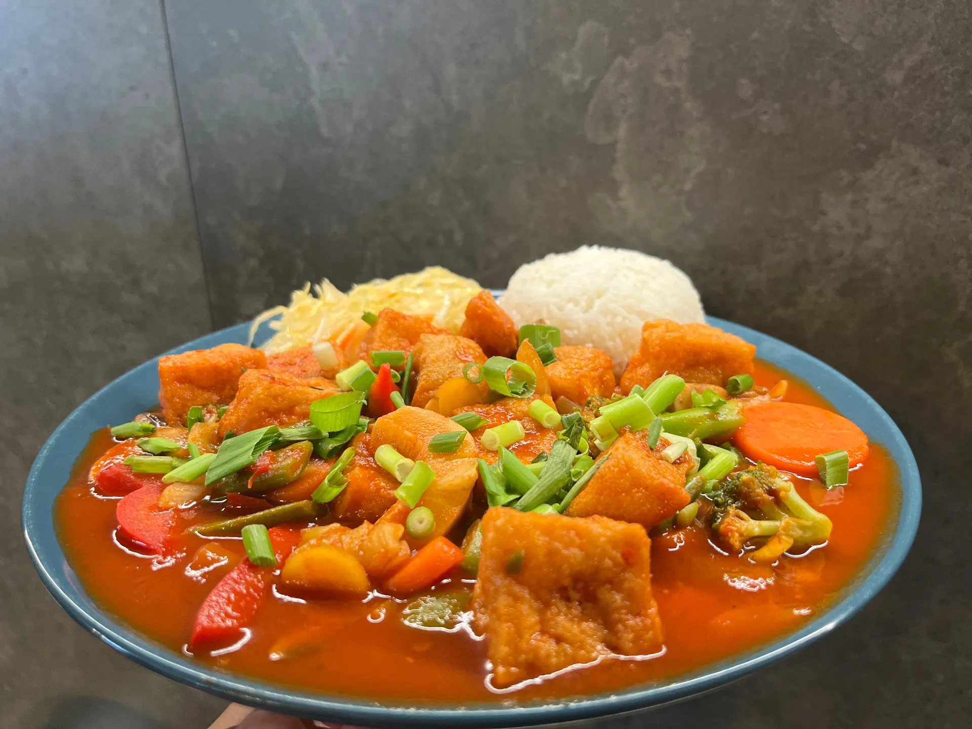 Tofu w sosie słodko-kwaśnym